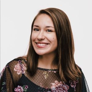 Meet your Posher, Ana